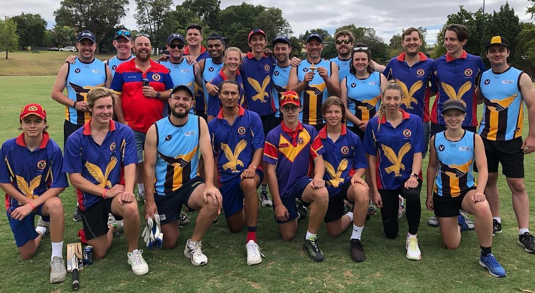Footballers join cricketers as Hawks hit mental health awareness for six