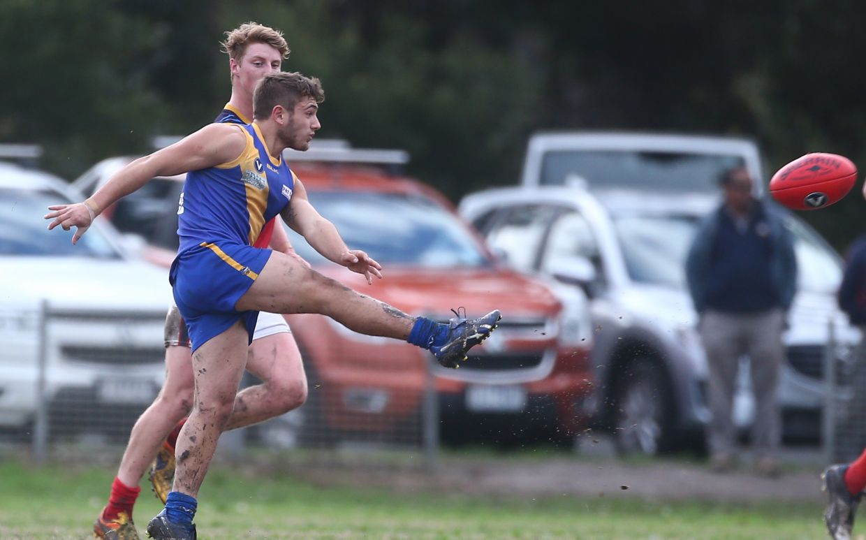 Round 16’s tight tussles extend gaps in Premier B