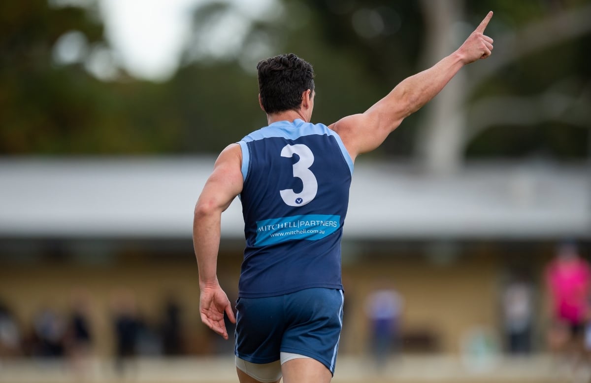 Old Camberwell storm past Vultures to book Grand Final berth