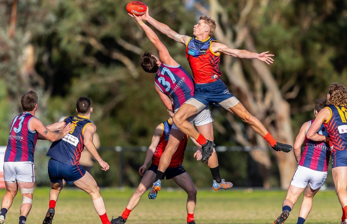 Grand Final-bound Old Ivanhoe and dominant Vultures triumph in epic finals