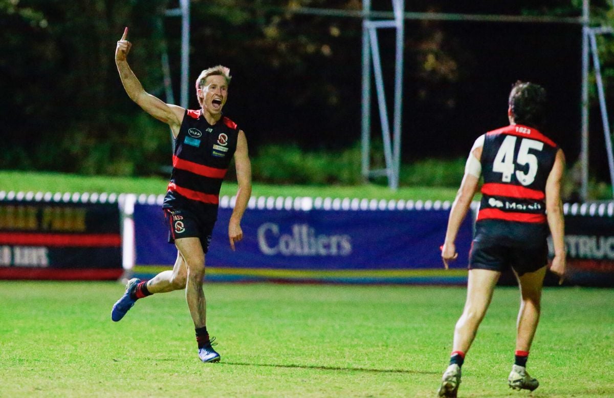 De La upset Blues, as Xavs claim one-point thriller